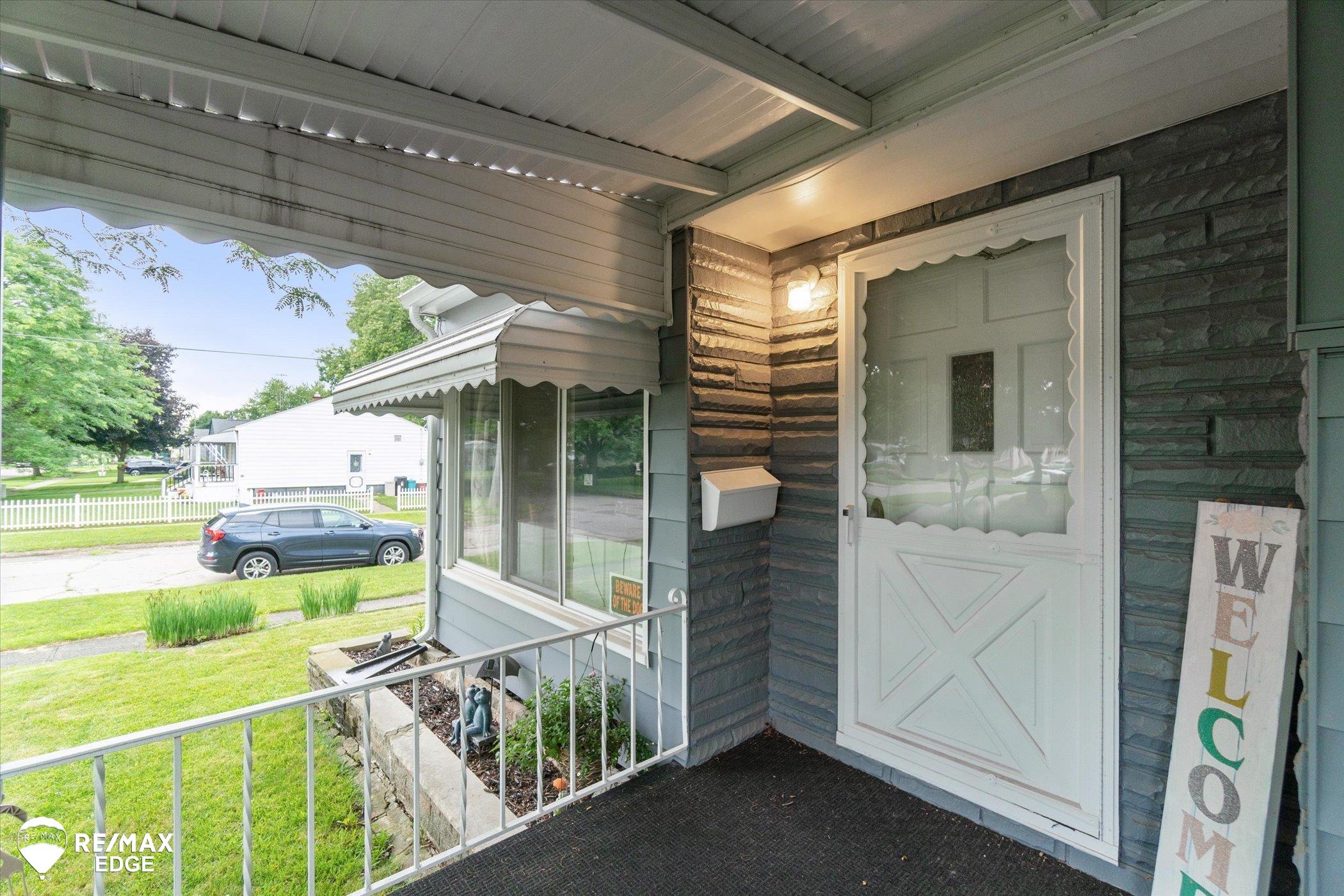 3801 Risedorph Avenue Flint, MI 48506 - Photo 8 of 47 50114553-7.JPG