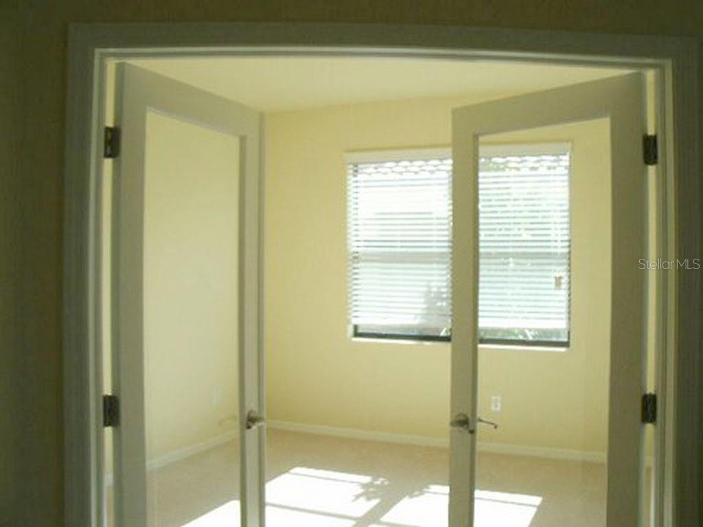 20249 Tesoro Drive Venice, FL 34293 - Photo 3 of 19