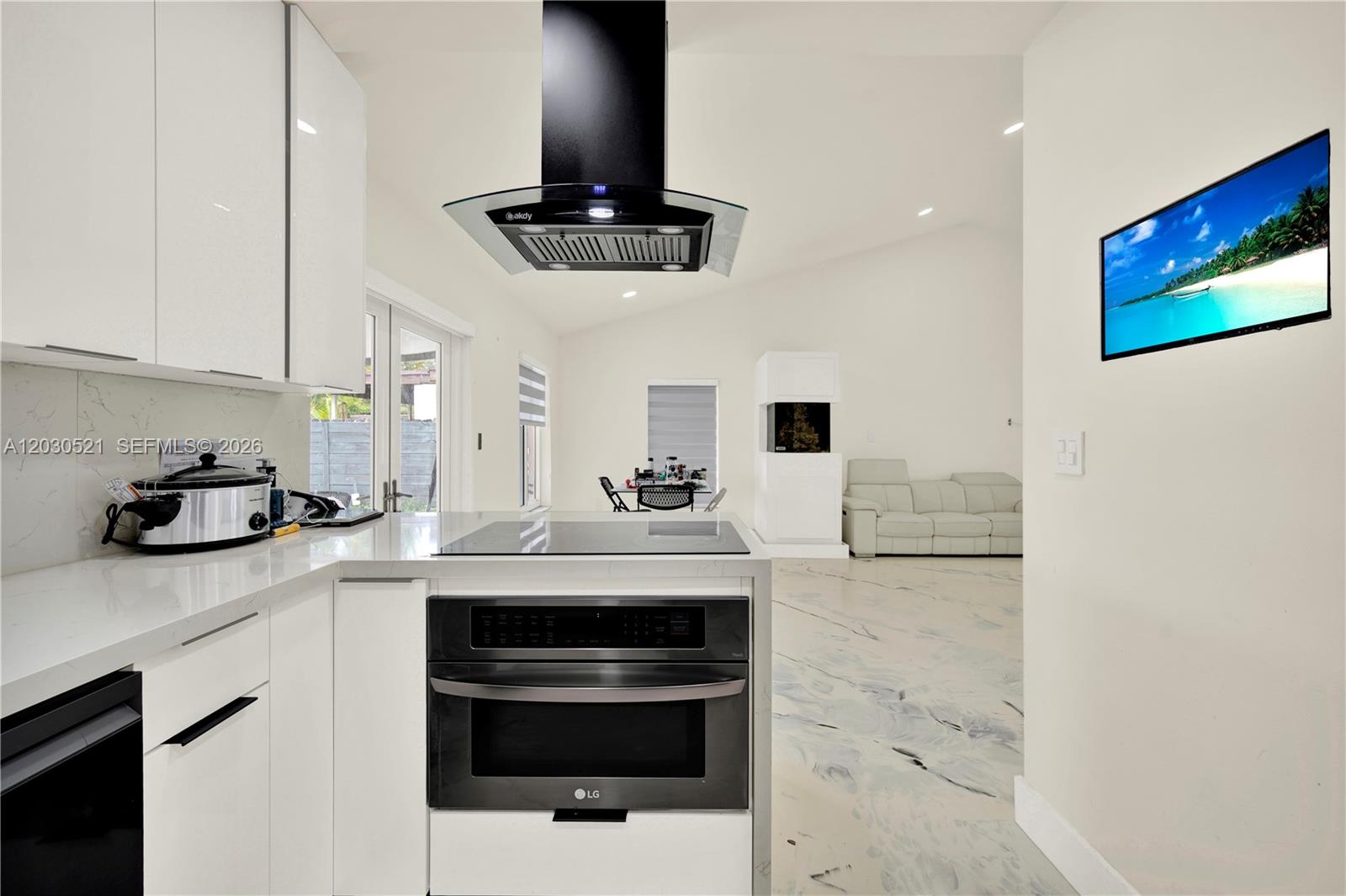6661 Southwest 127th Path Miami, FL 33183 - Photo 16 of 37
