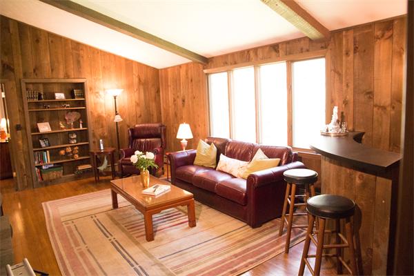 23 Alexandra Road Lynnfield, MA 01940 - Photo 8 of 21 Gallery Image 8