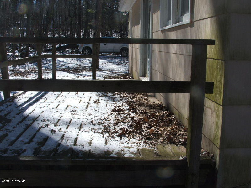 92 Blackfoot Road Shohola, PA 18458 - Photo 7 of 12