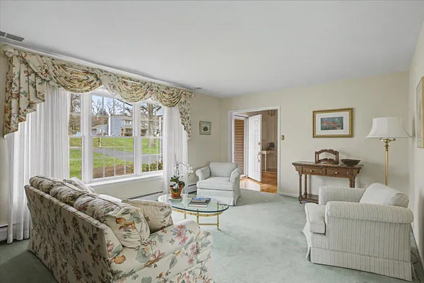 $720,000 | 4 Brookdale Drive, Doylestown, PA 18901