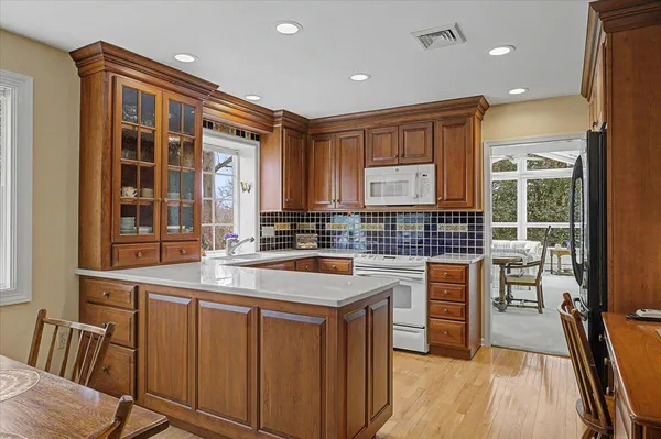 $720,000 | 4 Brookdale Drive, Doylestown, PA 18901