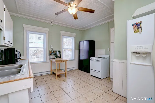 $265,000 | 136 Church Street, Putnam, CT 06260