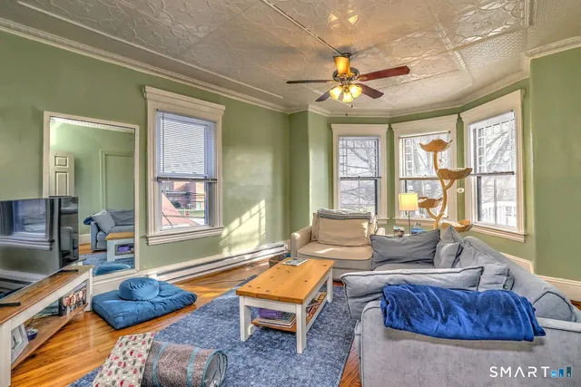 $265,000 | 136 Church Street, Putnam, CT 06260