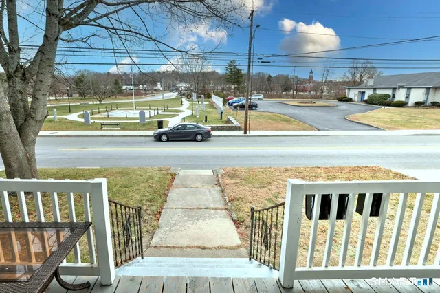 $265,000 | 136 Church Street, Putnam, CT 06260