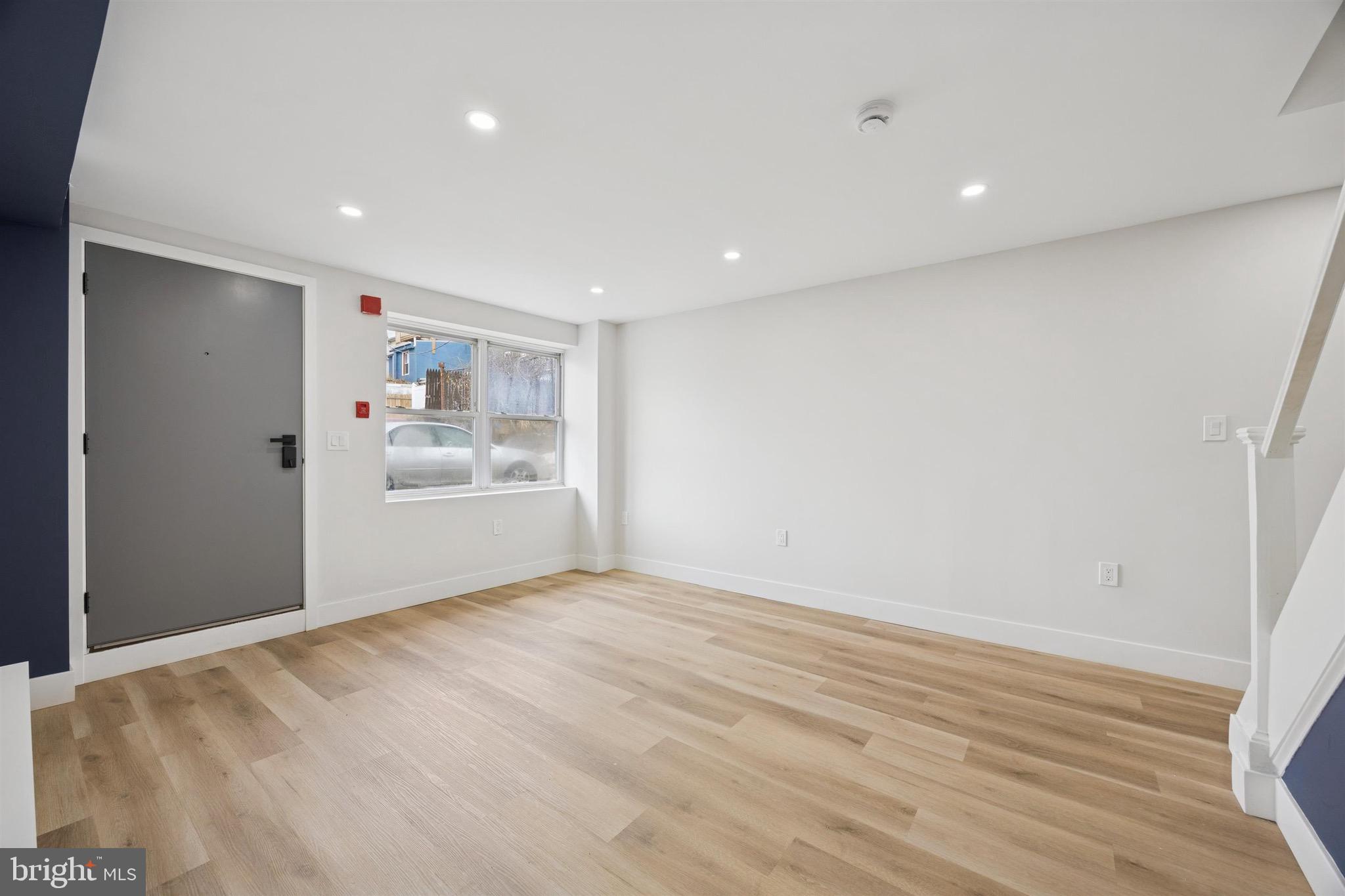 4522 Baker Street, Unit 13 Philadelphia, PA 19127 - Photo 4 of 13
