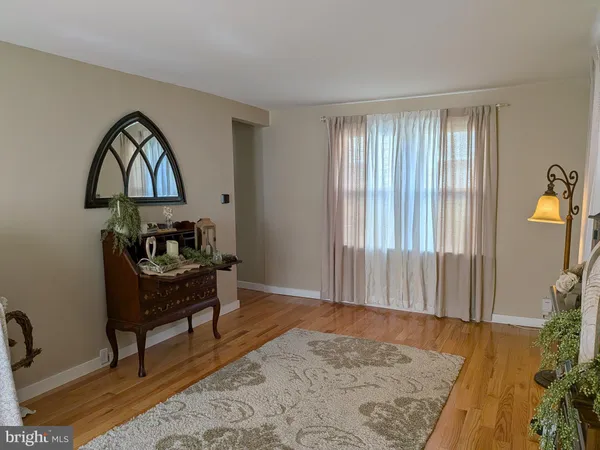 $288,900 | 26 East Avenue, Pitman, NJ 08071