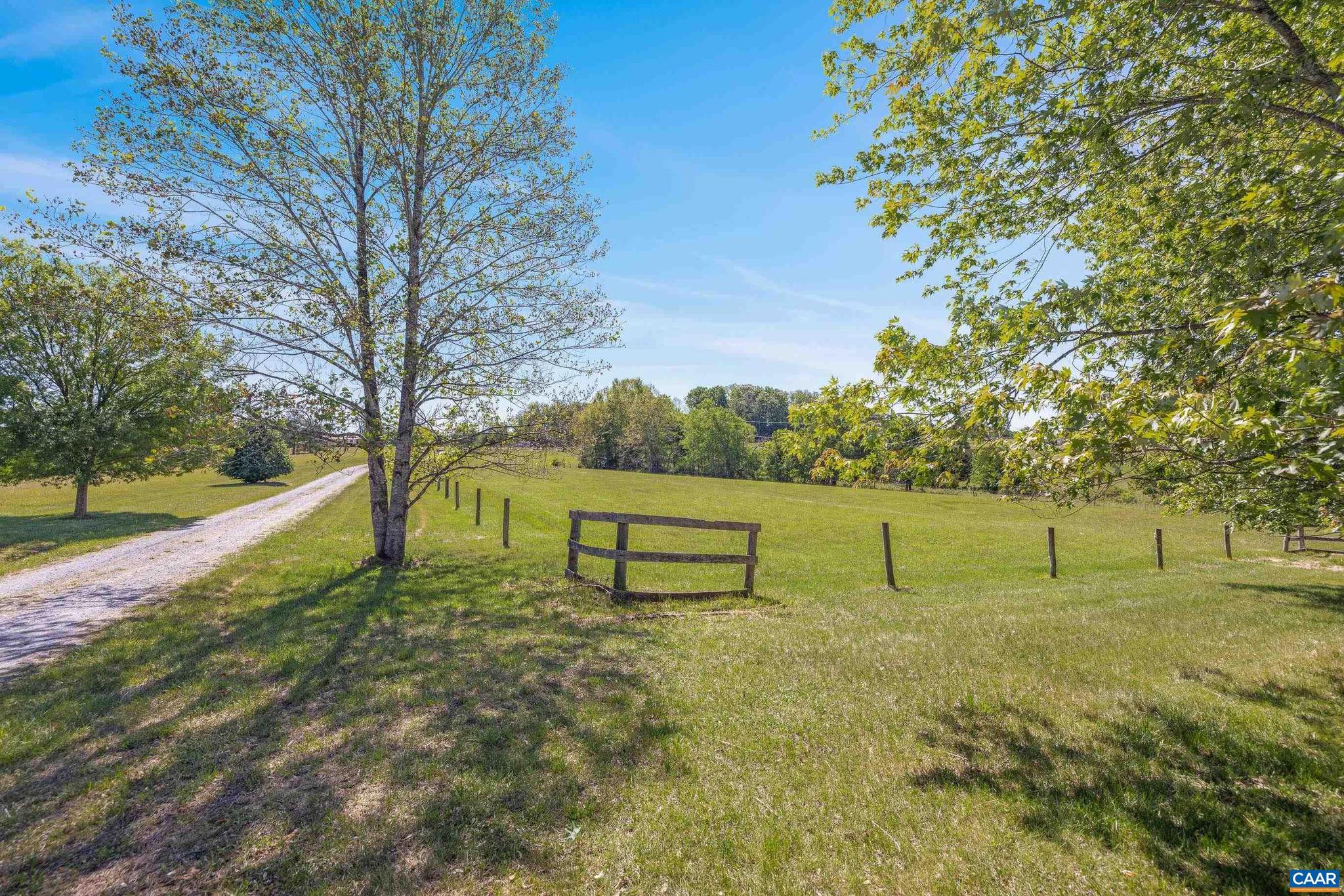 1075 Social Hall Road New Canton, VA 23123 - Photo 31 of 64 a view of park with trees