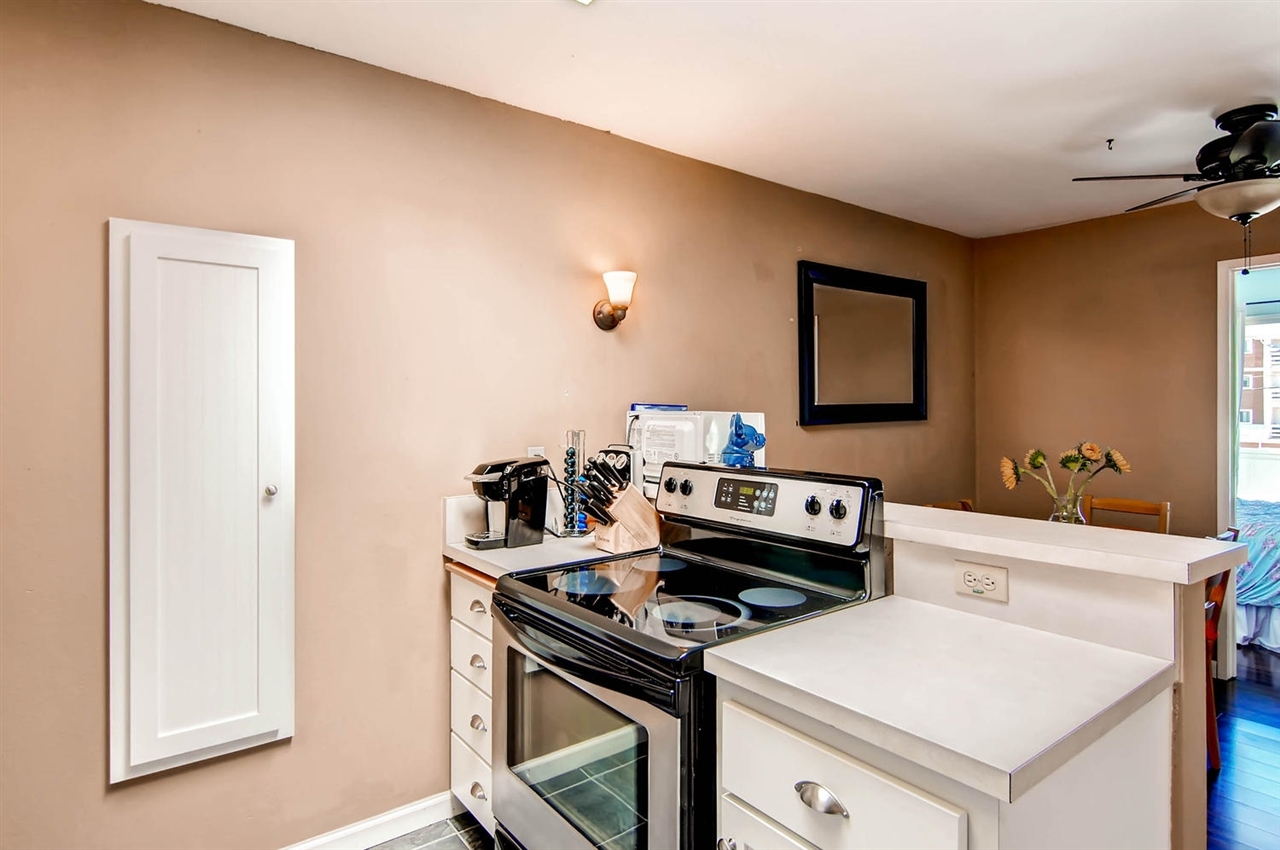 704 Regal Road, Unit C1 Encinitas, CA 92024 - Photo 11 of 25
