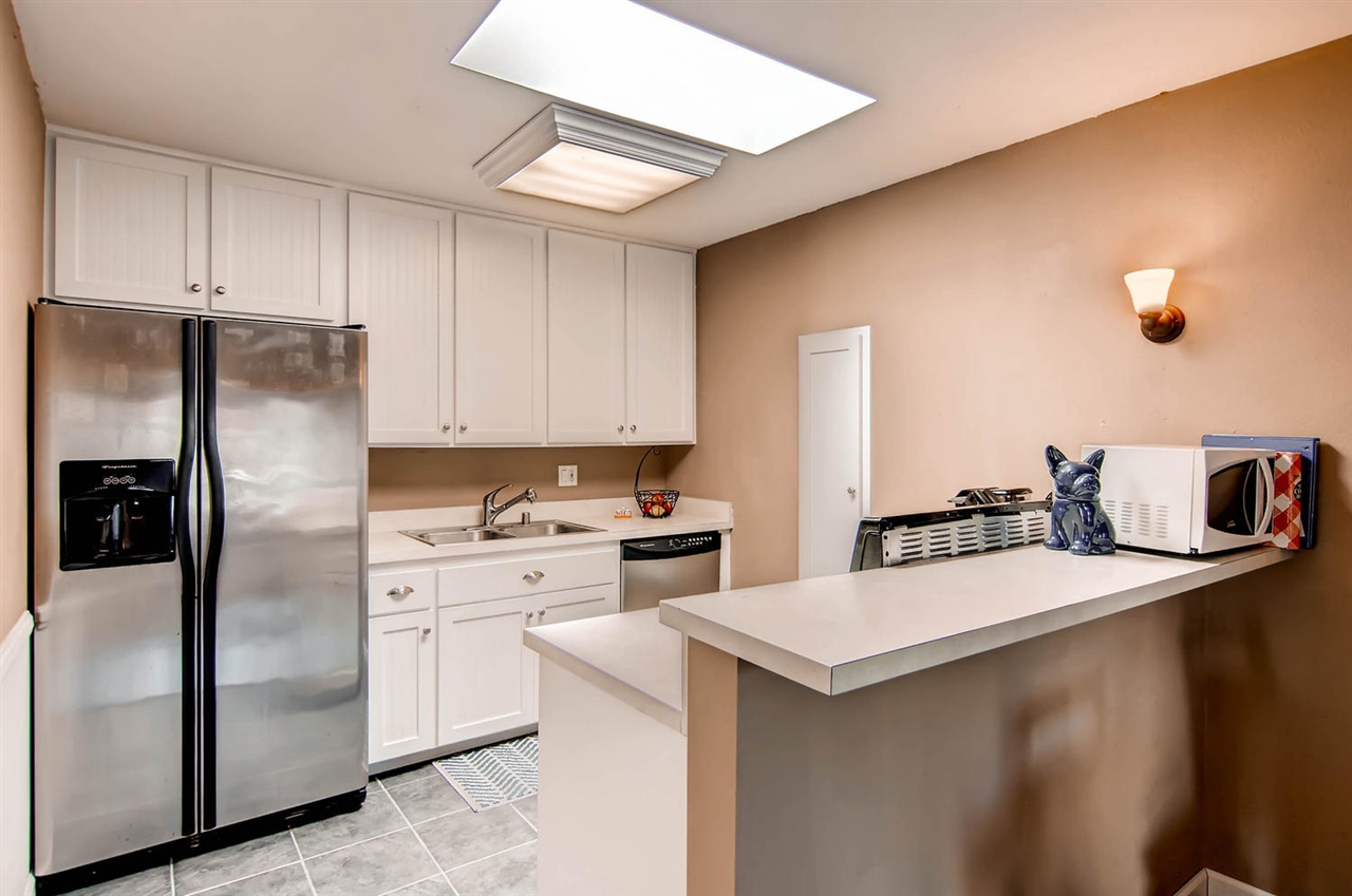704 Regal Road, Unit C1 Encinitas, CA 92024 - Photo 9 of 25