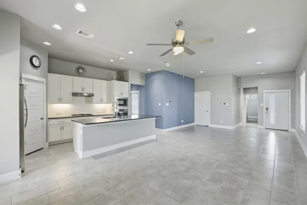 $2,500 | 13701 Ronald W Reagan Boulevard, Unit 29, Cedar Park, TX 78613