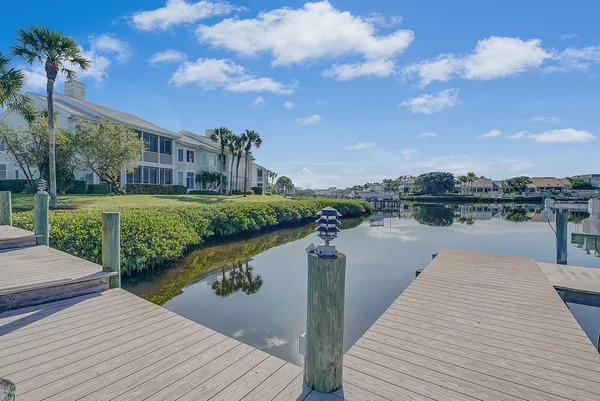 $13,500 | 2703 Captains Way, Jupiter, FL 33477