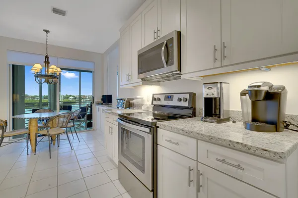 $13,500 | 2703 Captains Way, Jupiter, FL 33477