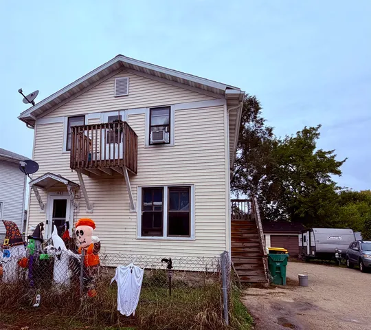 $259,000 | 1483 Elm Street, Green Bay, WI 54302