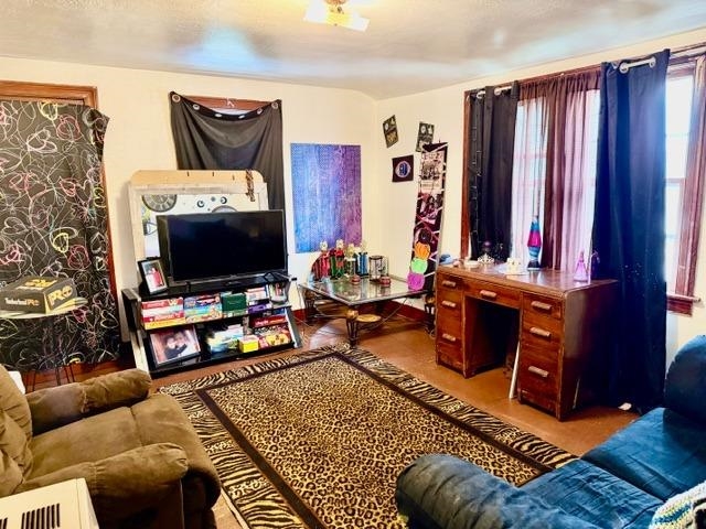 1483 Elm Street Green Bay, WI 54302 - Photo 5 of 12