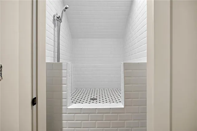 $2,699,999 | 1366 Wessyngton Road Northeast, Atlanta, GA 30306