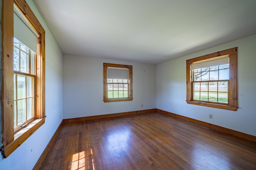 45 Comins Road Hadley, MA 01035 - Photo 10 of 25