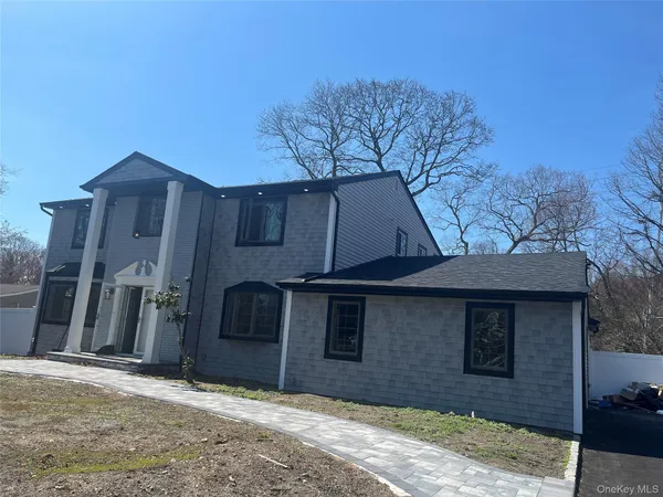 $12,000 | 28 McCulloch Drive, Dix Hills, NY 11746