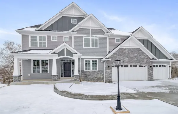 $150,000 | 53 Ridgewood Drive, McDonald, PA 15057