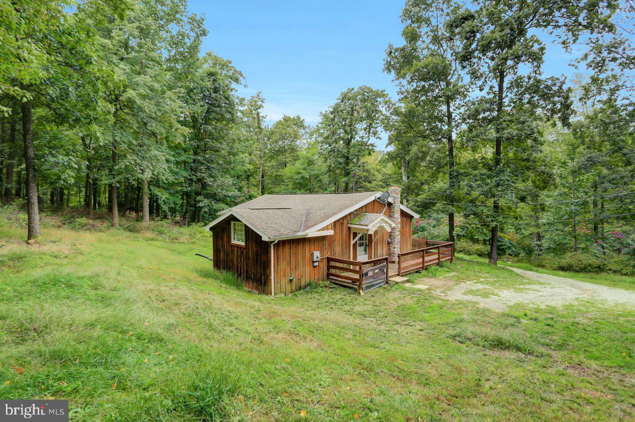 10974 Furnace Road Blue Ridge Summit, PA 17214 - Photo 8 of 29 Gallery Image 8