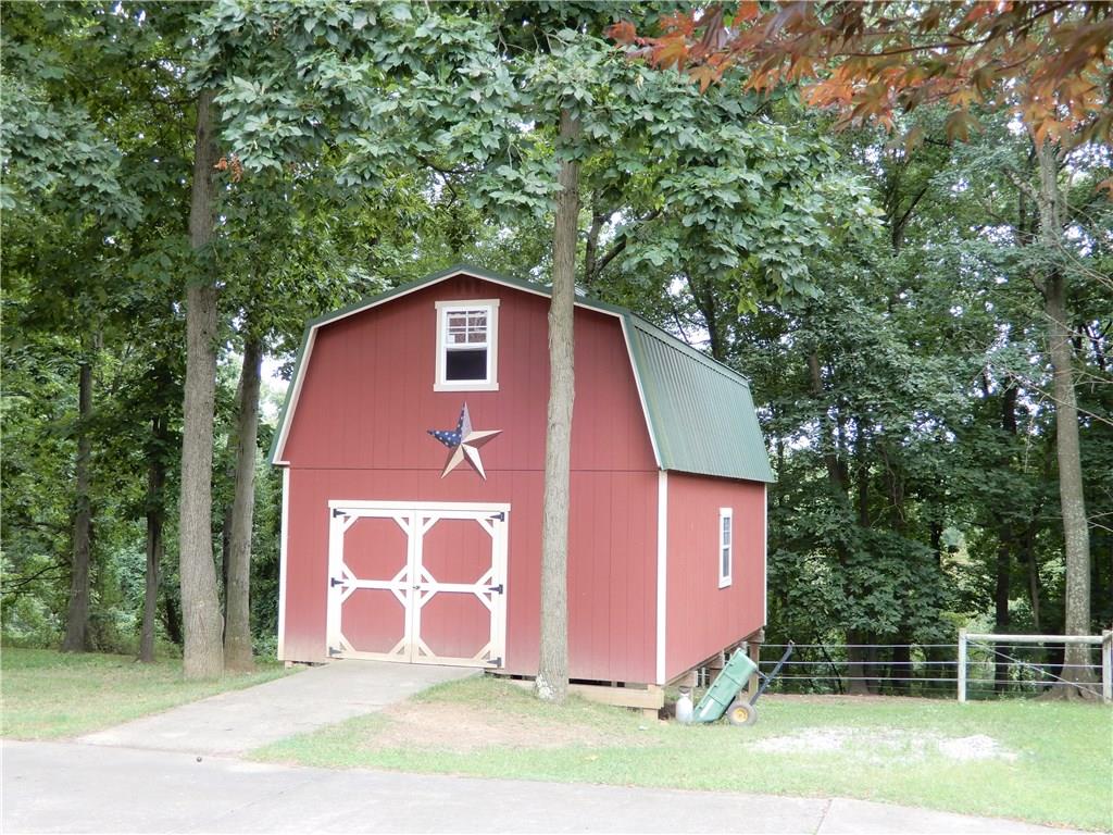 736 Valley View Road Eighty Four, PA 15330 - Photo 22 of 25 Barn 736 Valley View Rd