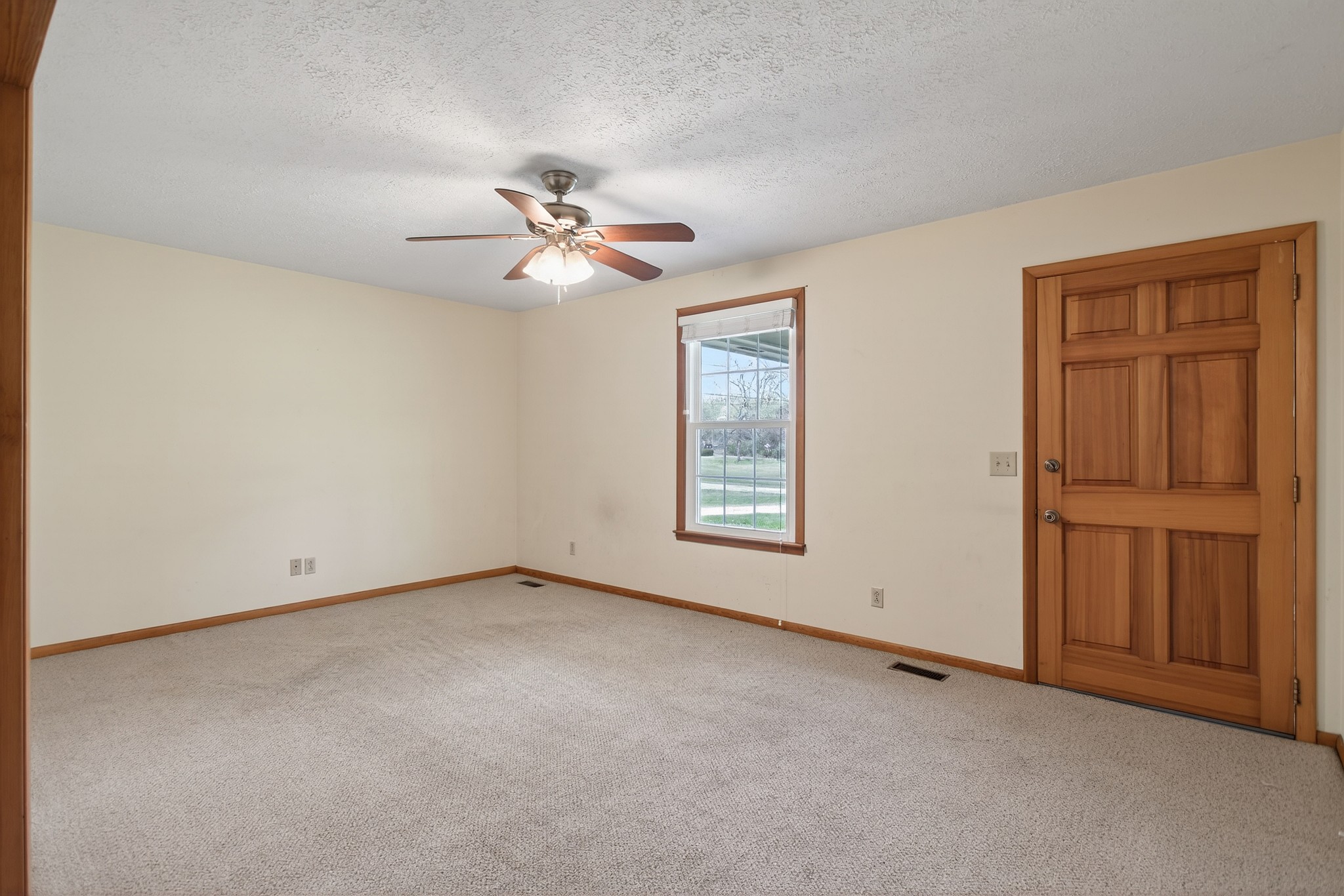 832 New Shackle Island Road Hendersonville, TN 37075 - Photo 5 of 20