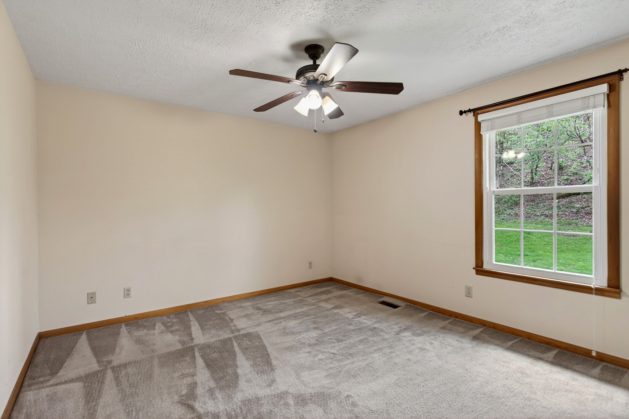 832 New Shackle Island Road Hendersonville, TN 37075 - Photo 6 of 20