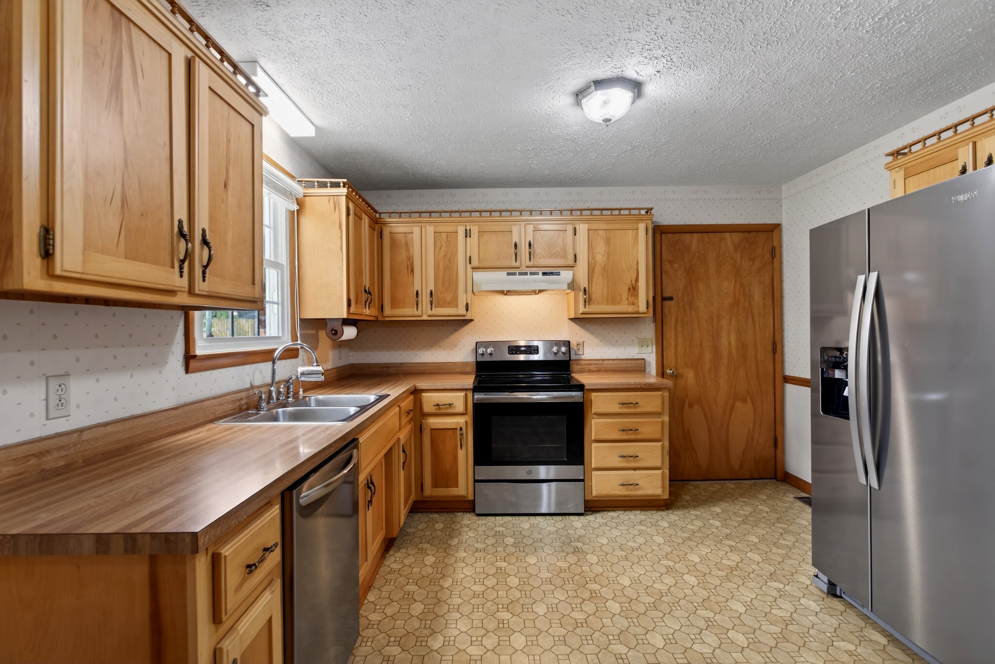 832 New Shackle Island Road Hendersonville, TN 37075 - Photo 9 of 20