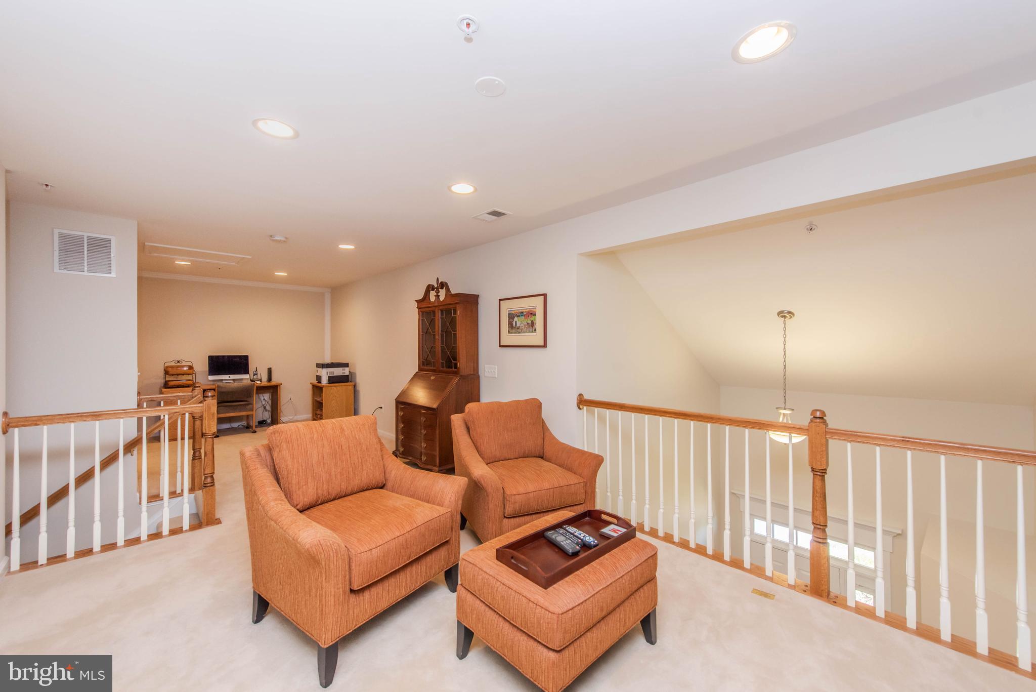 8249 Academy Road, Unit 44 Ellicott City, MD 21043 - Photo 19 of 50 Loft