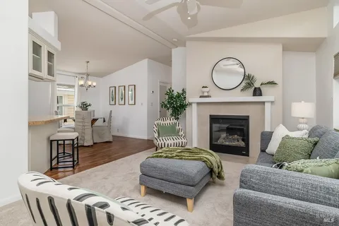 $420,000 | 25 Oceano Place, Novato, CA 94949