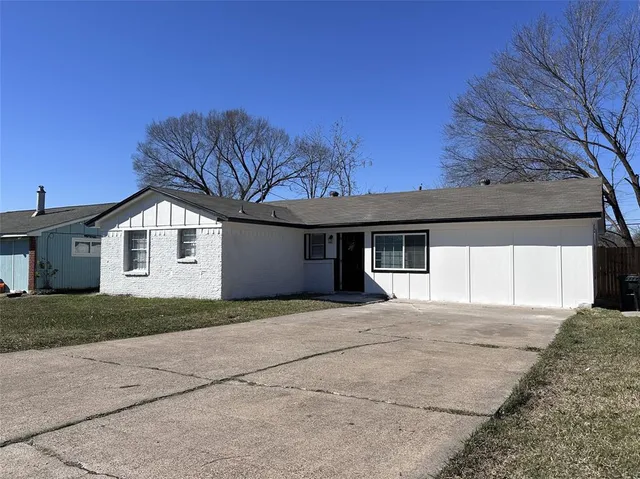 $249,900 | 1325 Alta Vista Street, Mesquite, TX 75149
