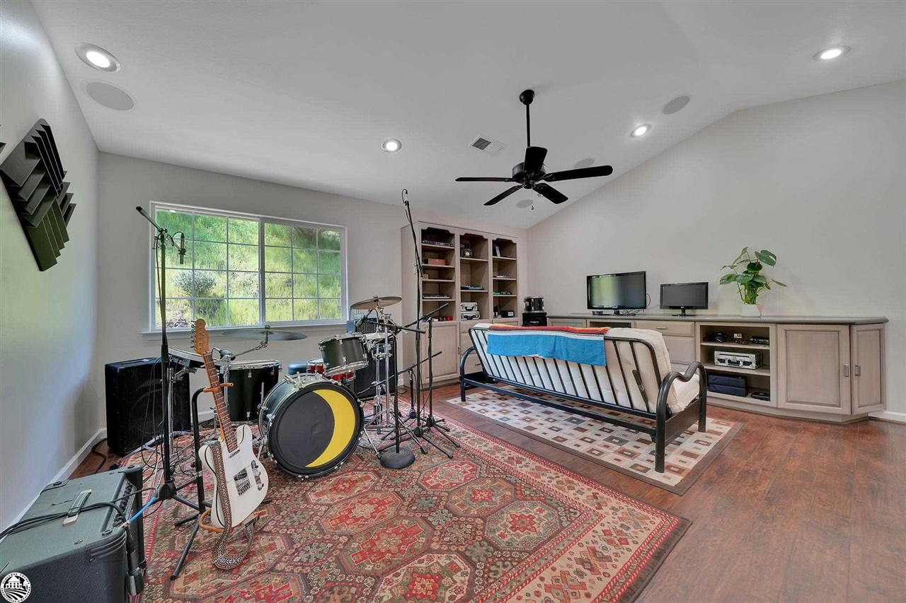 7564 Sparrowk Road Valley Springs, CA 95252 - Photo 51 of 60 Gallery Image 51