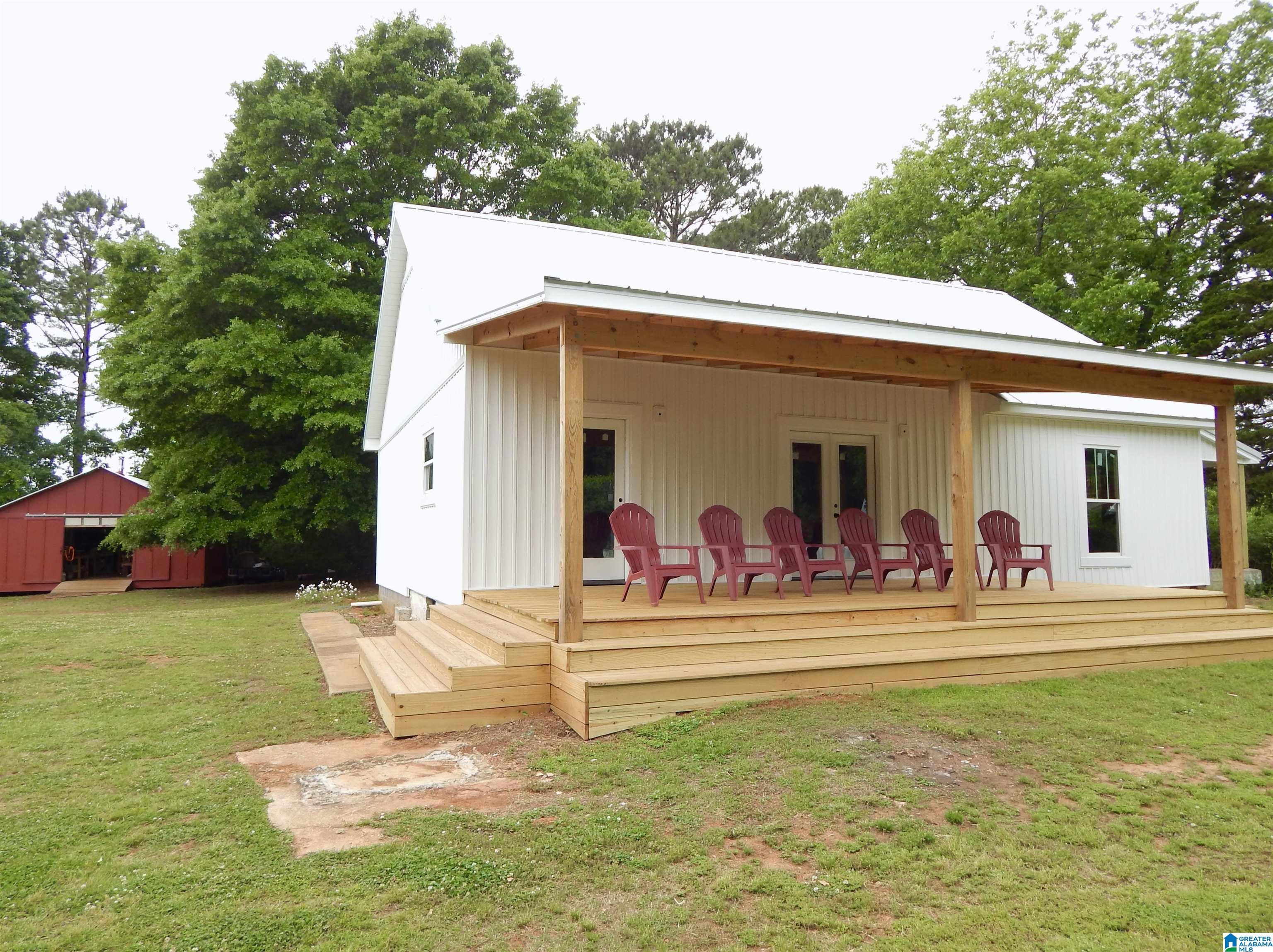 284 Jones Road Anniston, AL 36207 - Photo 2 of 56