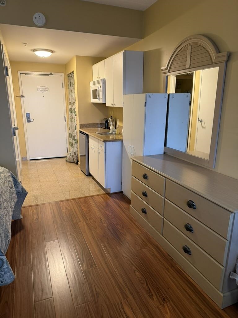 703 Ocean Boulevard, Unit 305 Hampton, NH 03842 - Photo 10 of 16