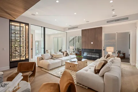 $9,700,000 | 854 Cambridge Avenue, Menlo Park, CA 94025