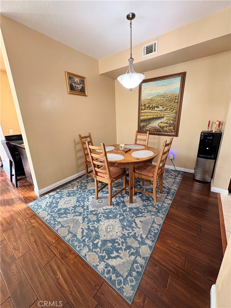8215 East White Oak Ridge, Unit 77 Orange, CA 92869 - Photo 22 of 32 dining room