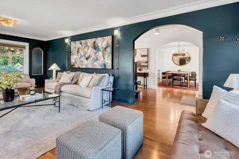 $1,785,000 | 2103 5th Avenue North, Seattle, WA 98109