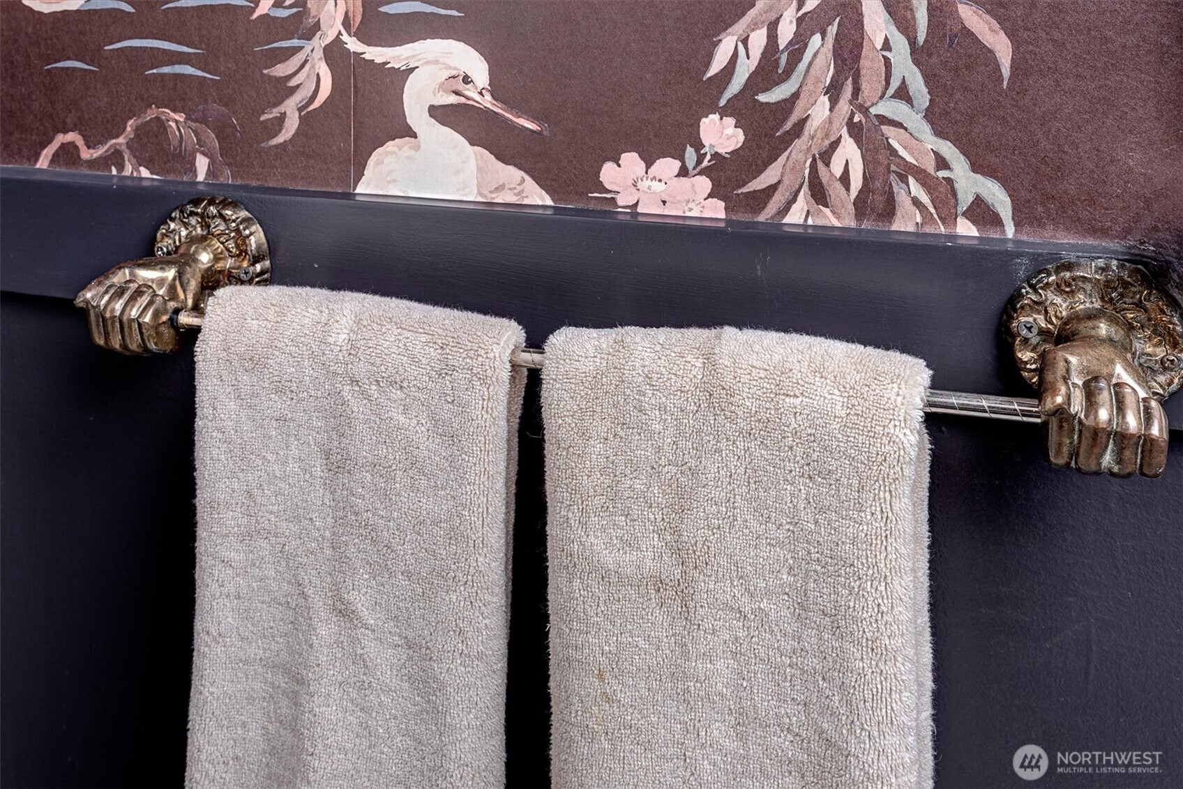 2103 5th Avenue North Seattle, WA 98109 - Photo 19 of 38