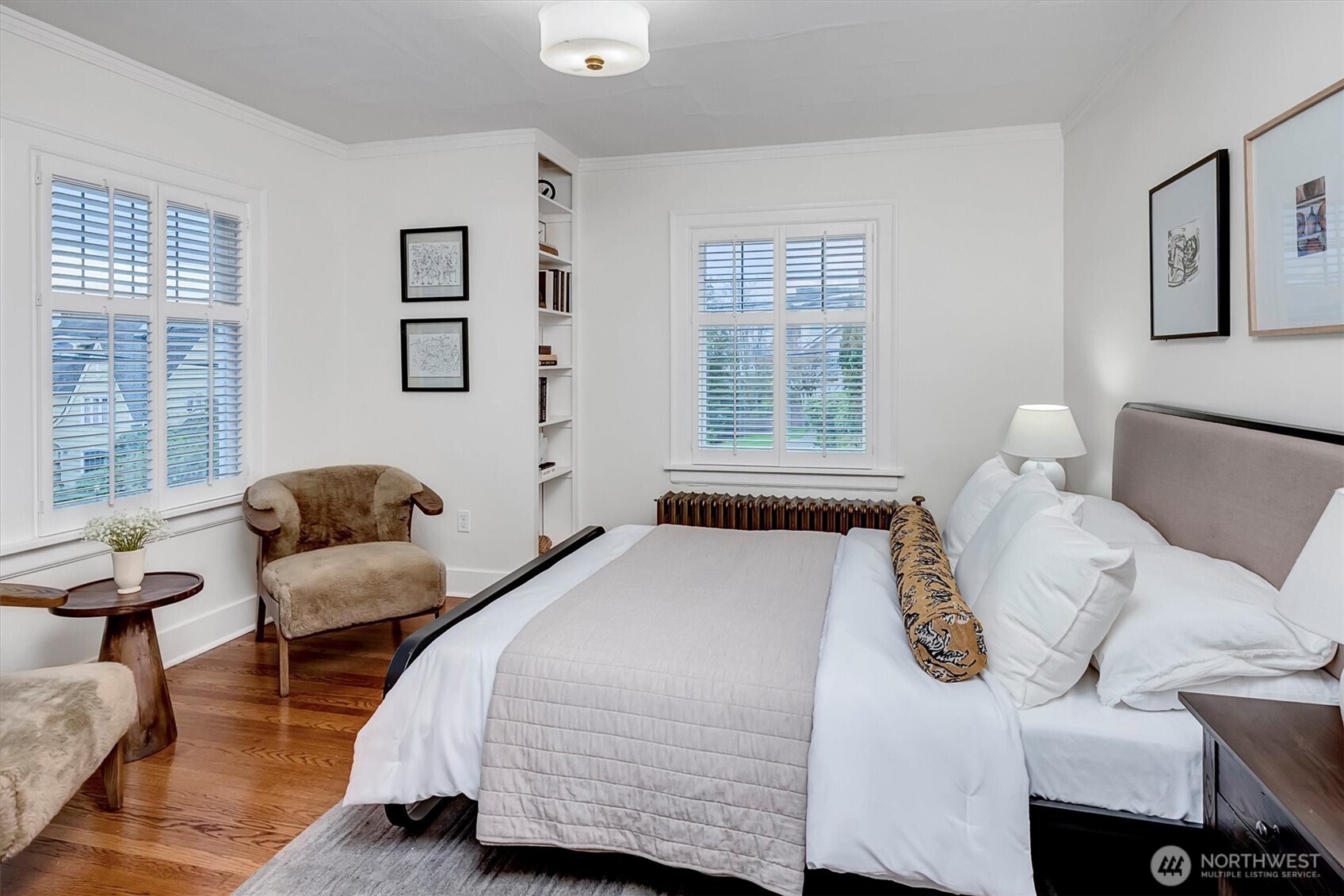 2103 5th Avenue North Seattle, WA 98109 - Photo 25 of 38