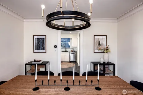 $1,785,000 | 2103 5th Avenue North, Seattle, WA 98109