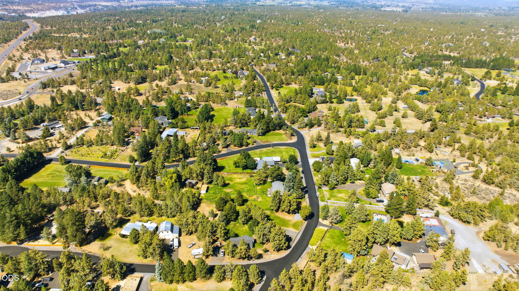 63825 Scenic Drive Bend, OR 97703 - Photo 60 of 65 Gallery Image 60