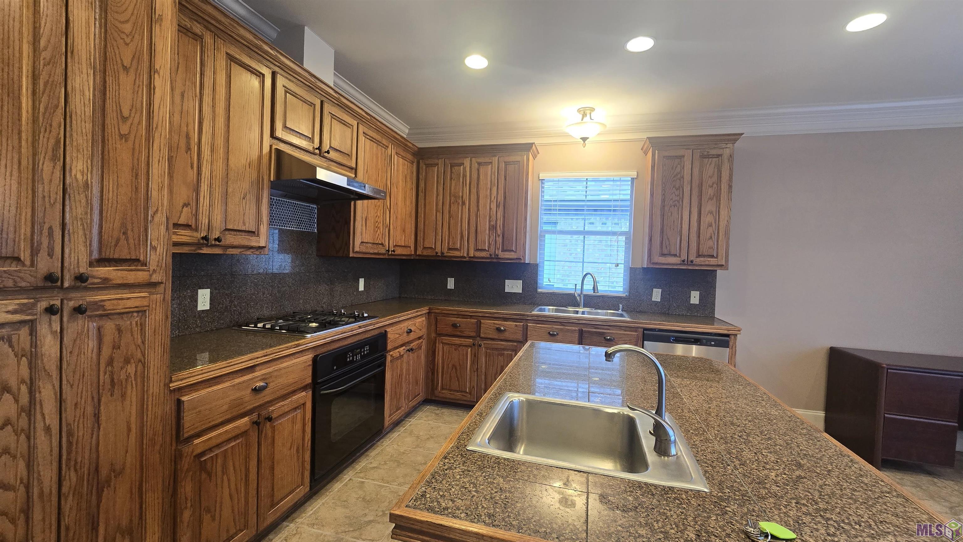 16632 Highland Club Avenue St. George, LA 70817 - Photo 6 of 26