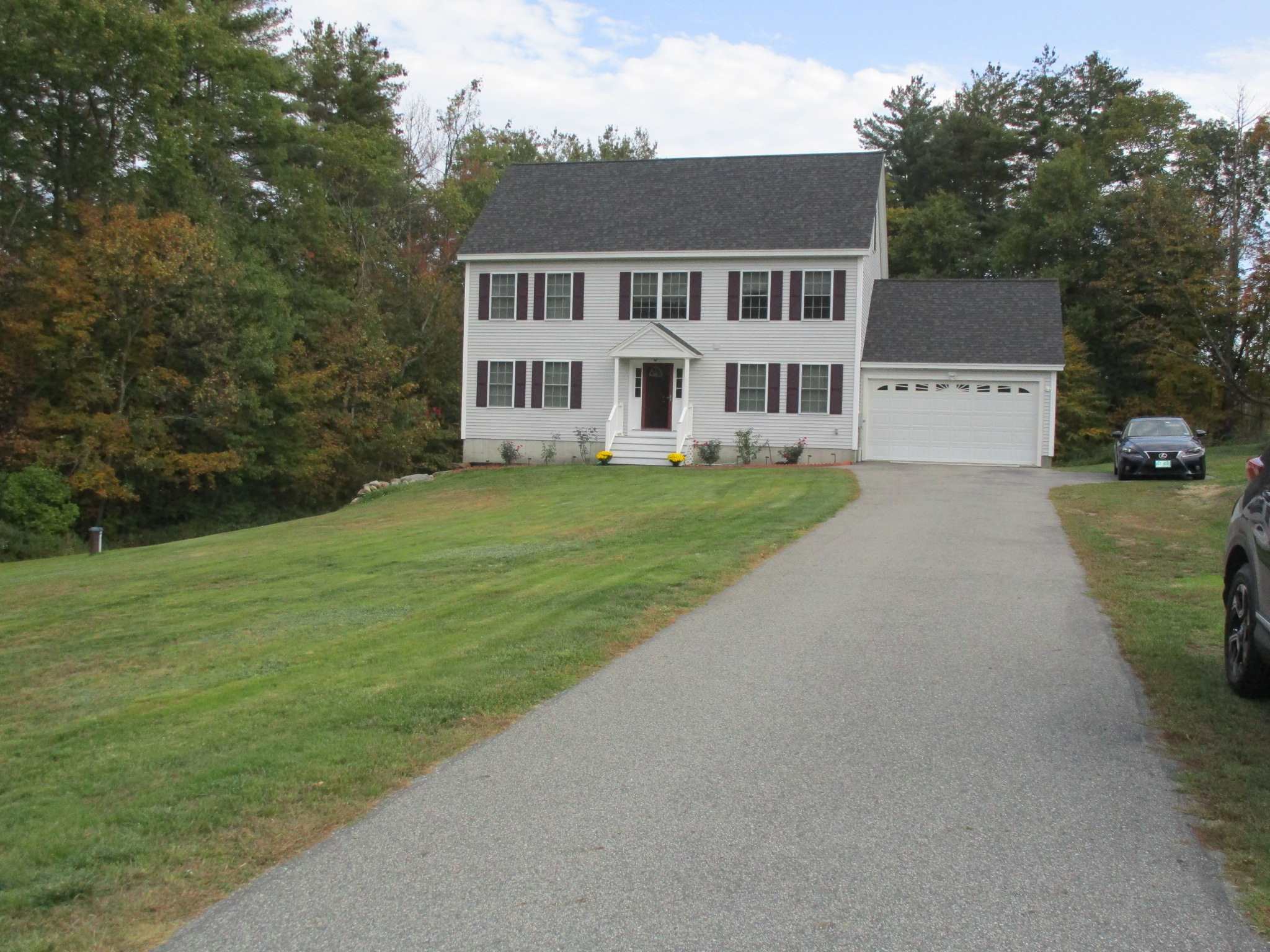 9 Benjamin Way Epping, NH 03042 - Photo 3 of 40