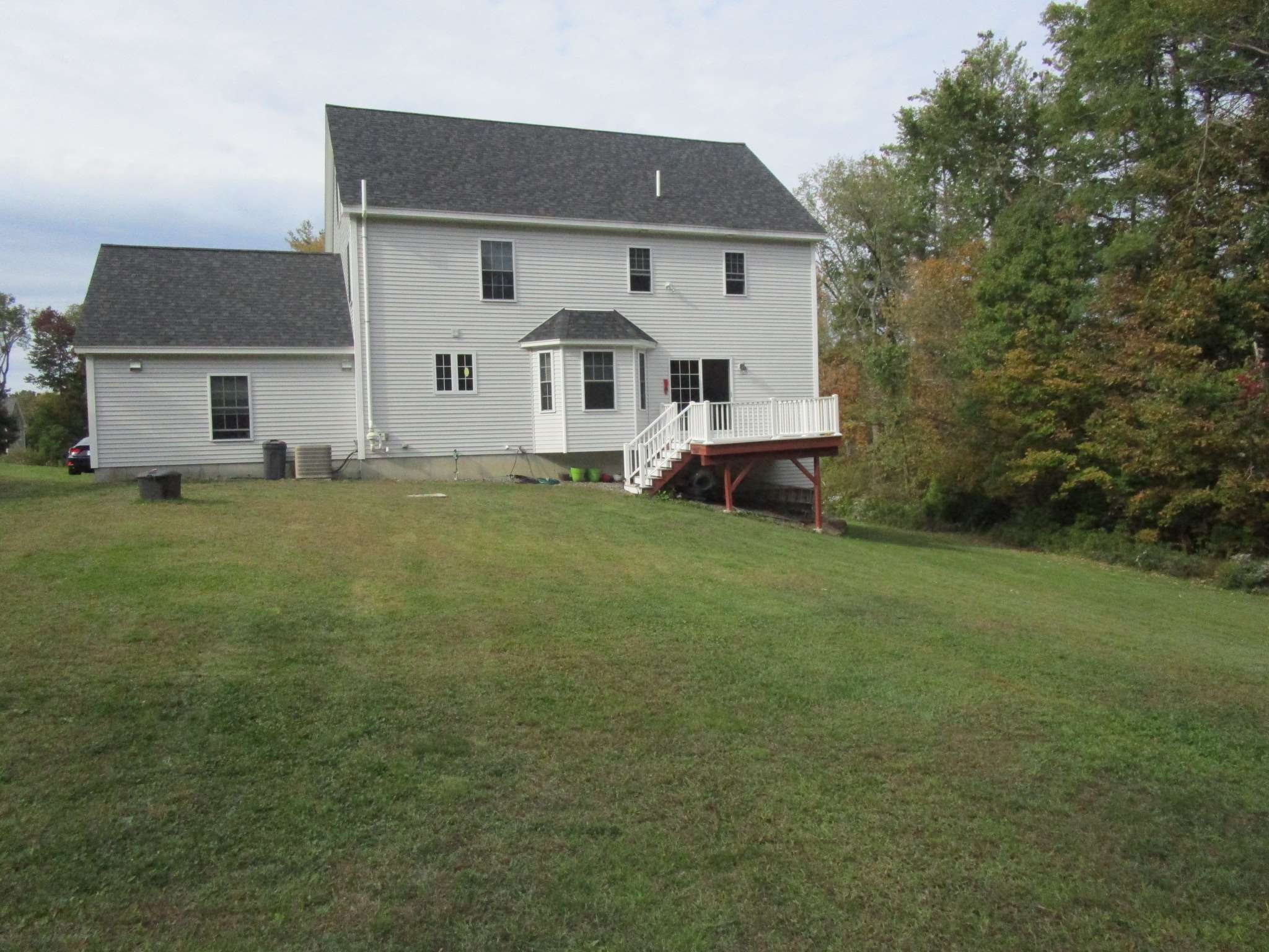 9 Benjamin Way Epping, NH 03042 - Photo 37 of 40