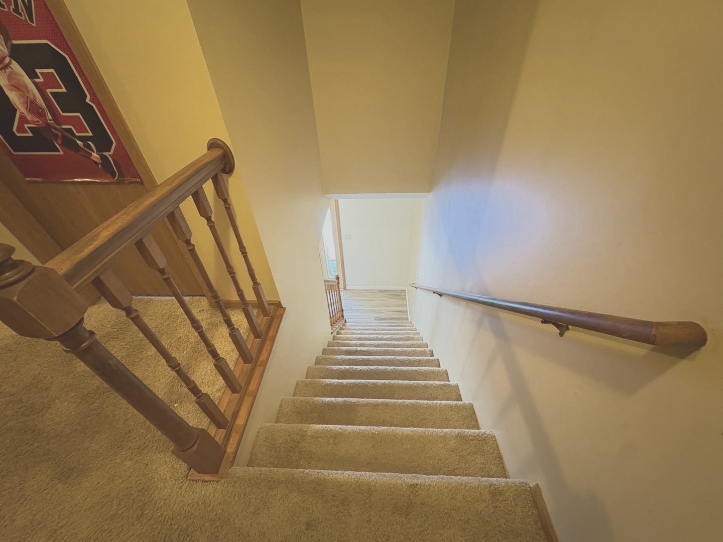106 Windward Lane Rochelle, IL 61068 - Photo 21 of 42 a view of entryway