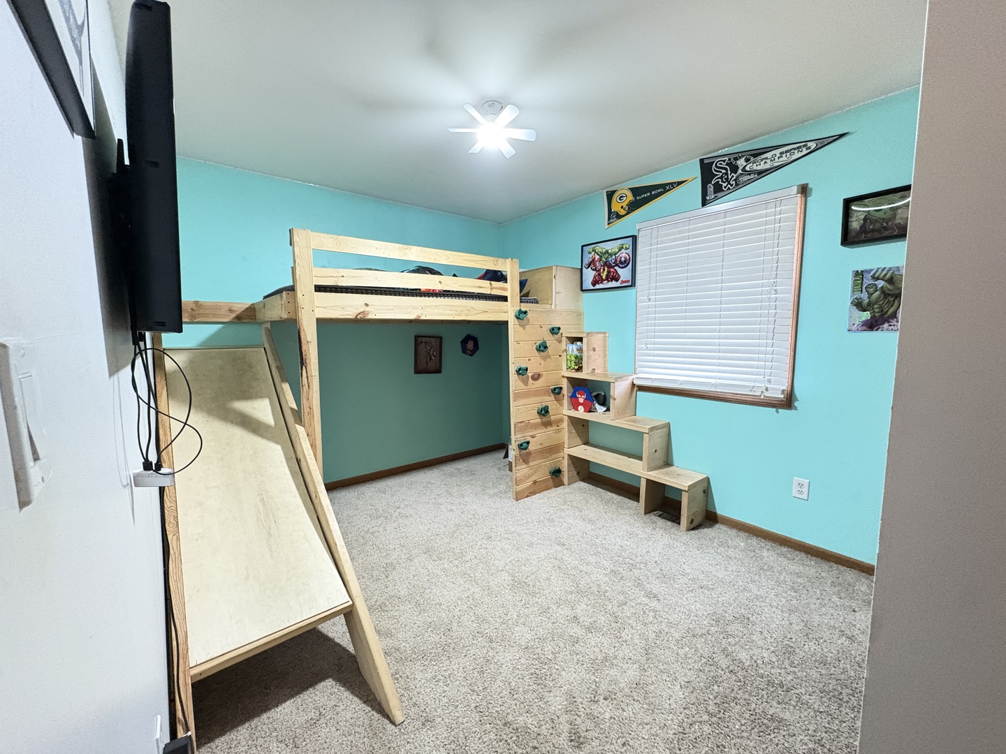 106 Windward Lane Rochelle, IL 61068 - Photo 27 of 42 a view of a room with gym equipment