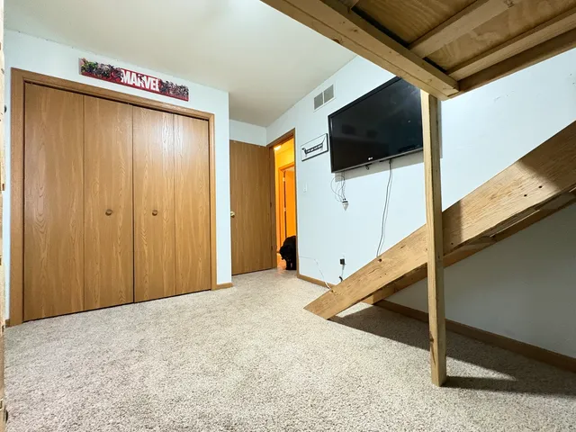 $258,000 | 106 Windward Lane, Rochelle, IL 61068