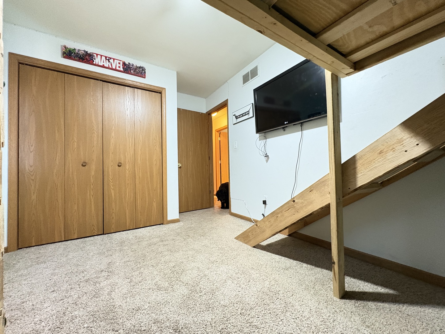 106 Windward Lane Rochelle, IL 61068 - Photo 28 of 42 a view of a livingroom with an empty space