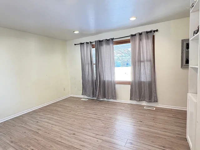 $258,000 | 106 Windward Lane, Rochelle, IL 61068